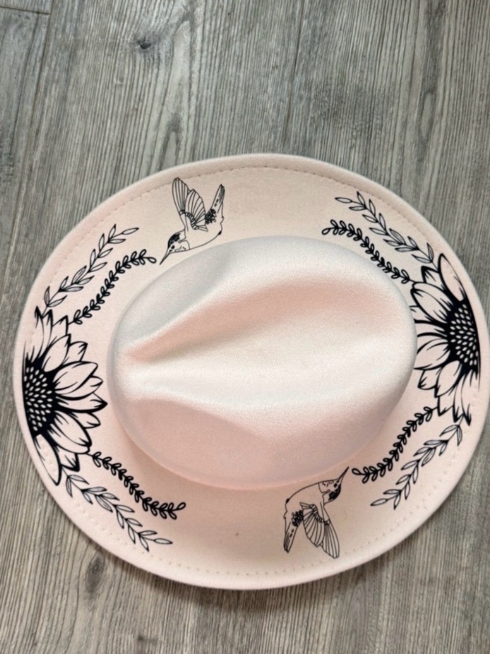 Women’s floral cowboy hat!